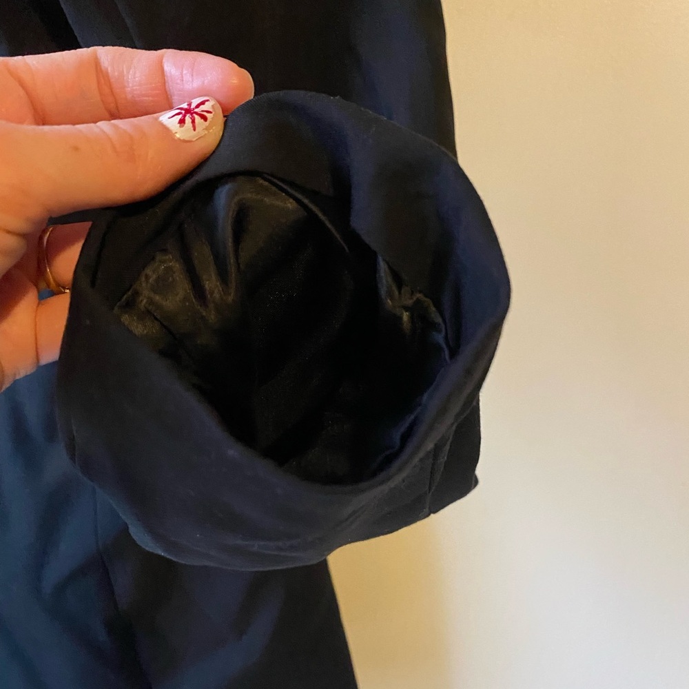 Black Blazer Womens Medium Button Pockets Trendy - Picture 8 of 9